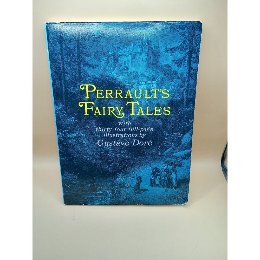 Perrault's Fairy Tales. Illustrated - Paperback. 1969